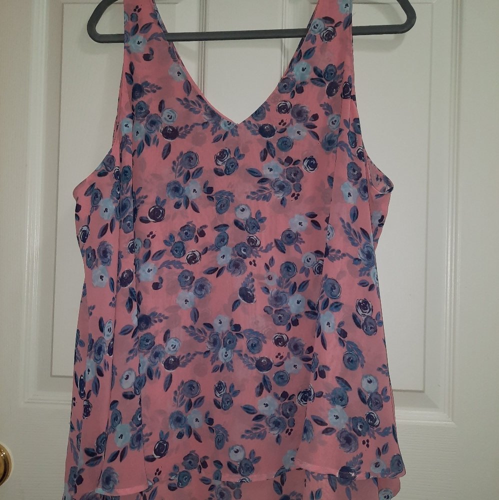 Lane Bryant Double layer V-neck sleeveless